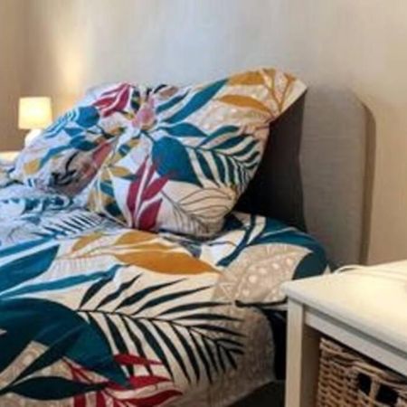 Au Bord Du Ny Villa Hotton Ngoại thất bức ảnh