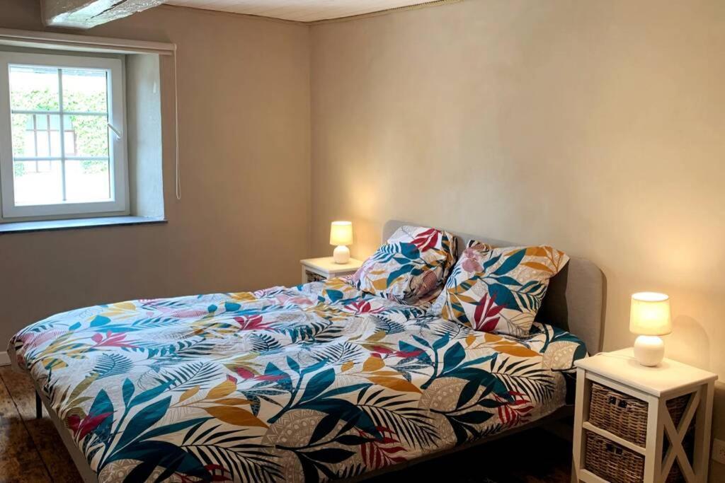 Au Bord Du Ny Villa Hotton Ngoại thất bức ảnh