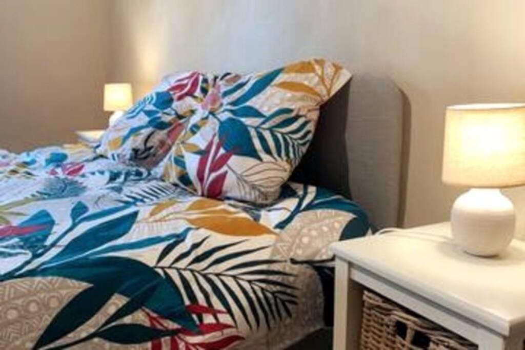 Au Bord Du Ny Villa Hotton Ngoại thất bức ảnh